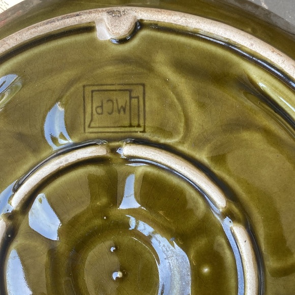 Handcrafted Olive and Blue Ceramic McCoy ashtray - Picture 6 of 8